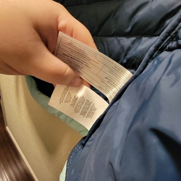 Free Country light weight puffer coat - Picture 5 of 6